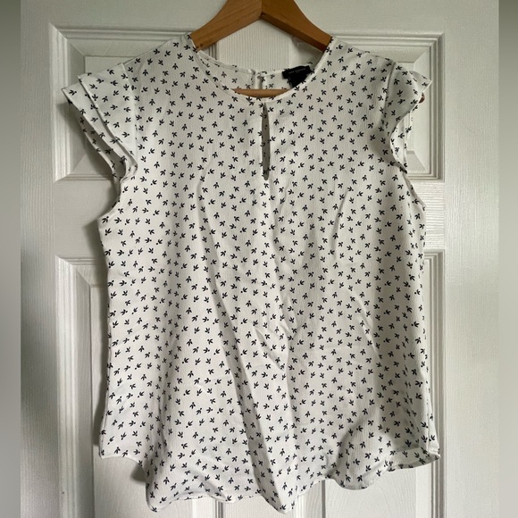 Ann Taylor top white w/black micro floral all over print Size Small, soft poly - Picture 2 of 10